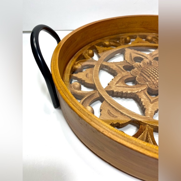 Wooden Decorative TRAY with metal handles Floral theme - Picture 8 of 8
